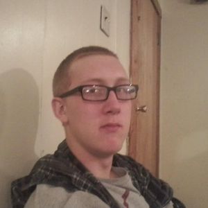 Meet your Posher, Adam